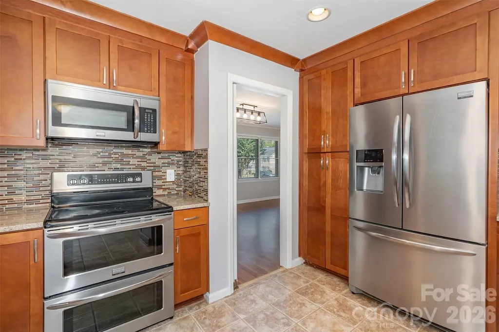 2213 Century Oaks Lane Charlotte NC 28262
