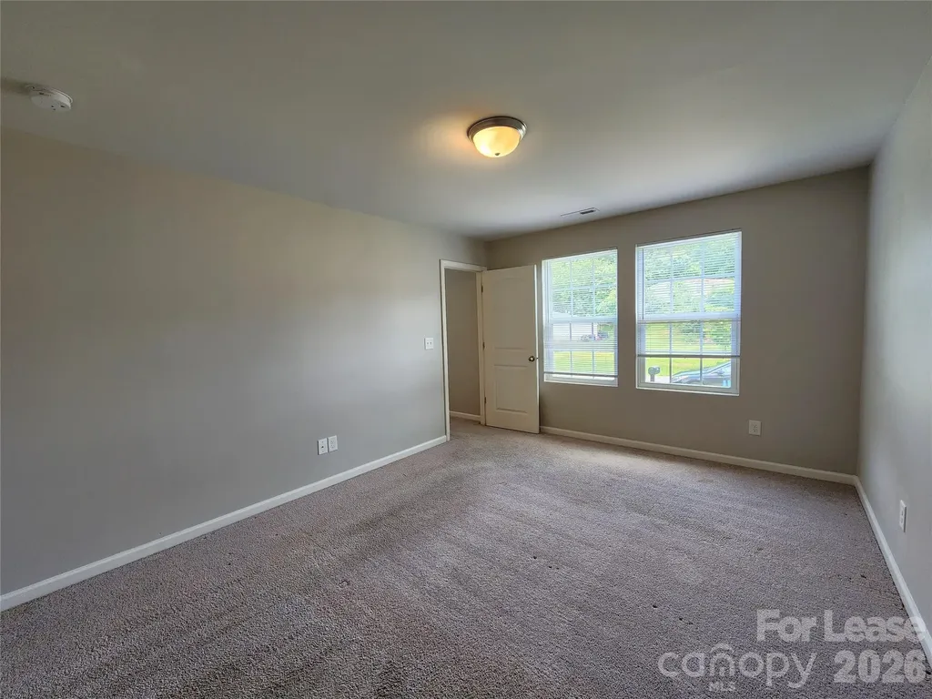 1127 Oswald T Drive Newton NC 28658