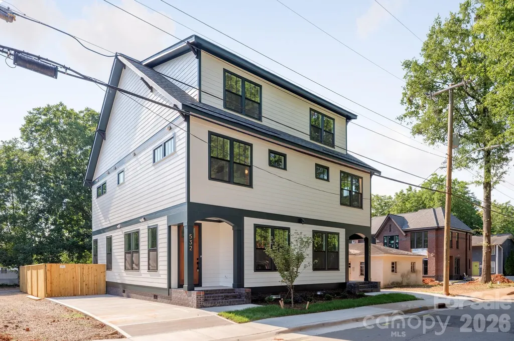 532 Campus Street Charlotte NC 28216
