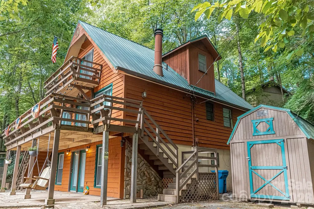 330 Riddle Cove Road Maggie Valley NC 28751