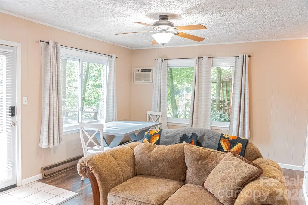 330 Riddle Cove Road Maggie Valley NC 28751