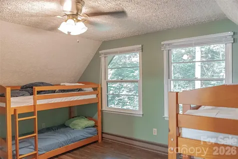 330 Riddle Cove Road Maggie Valley NC 28751