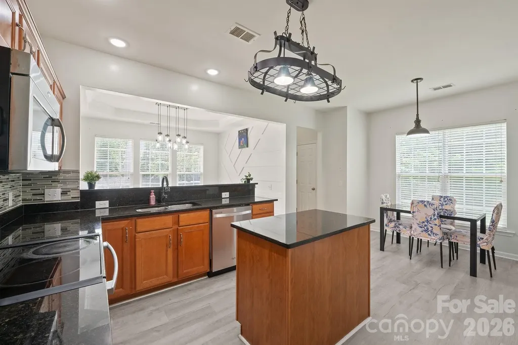 2237 Arbor Vista Drive Charlotte NC 28262