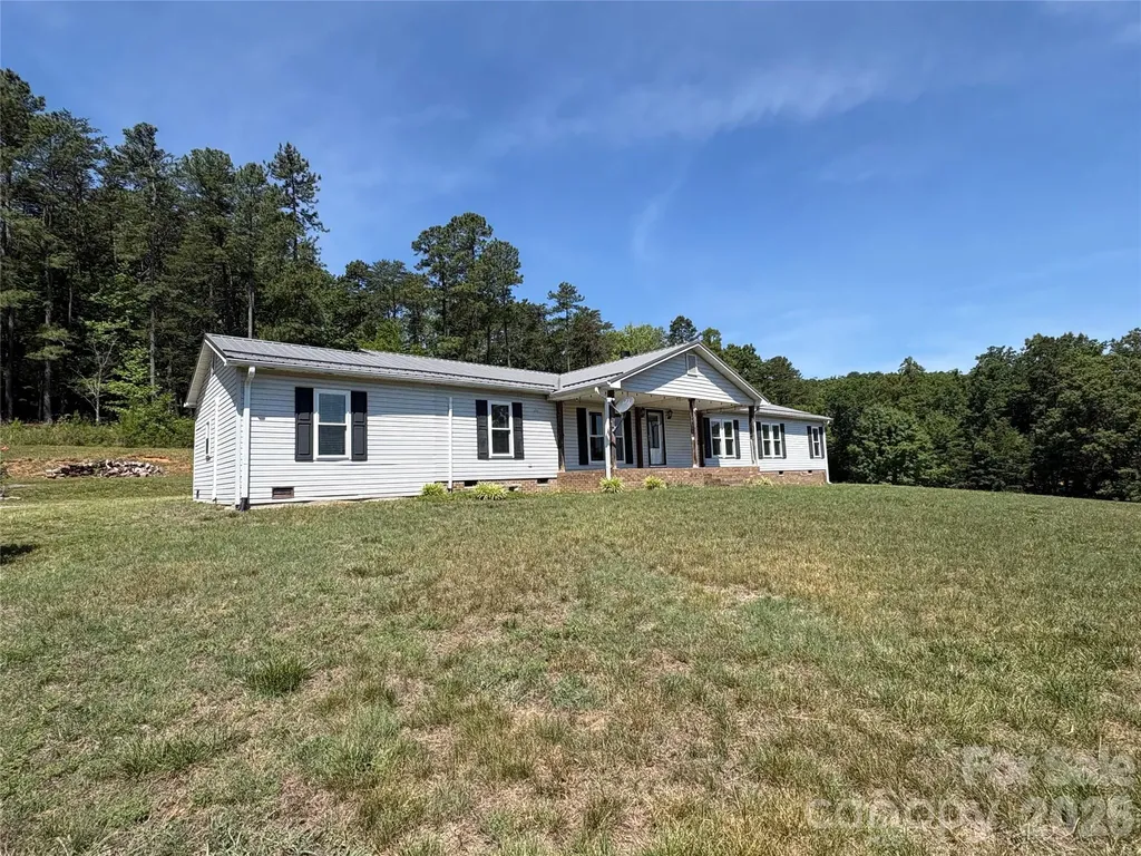 4855 Talley Road Walkertown NC 27051