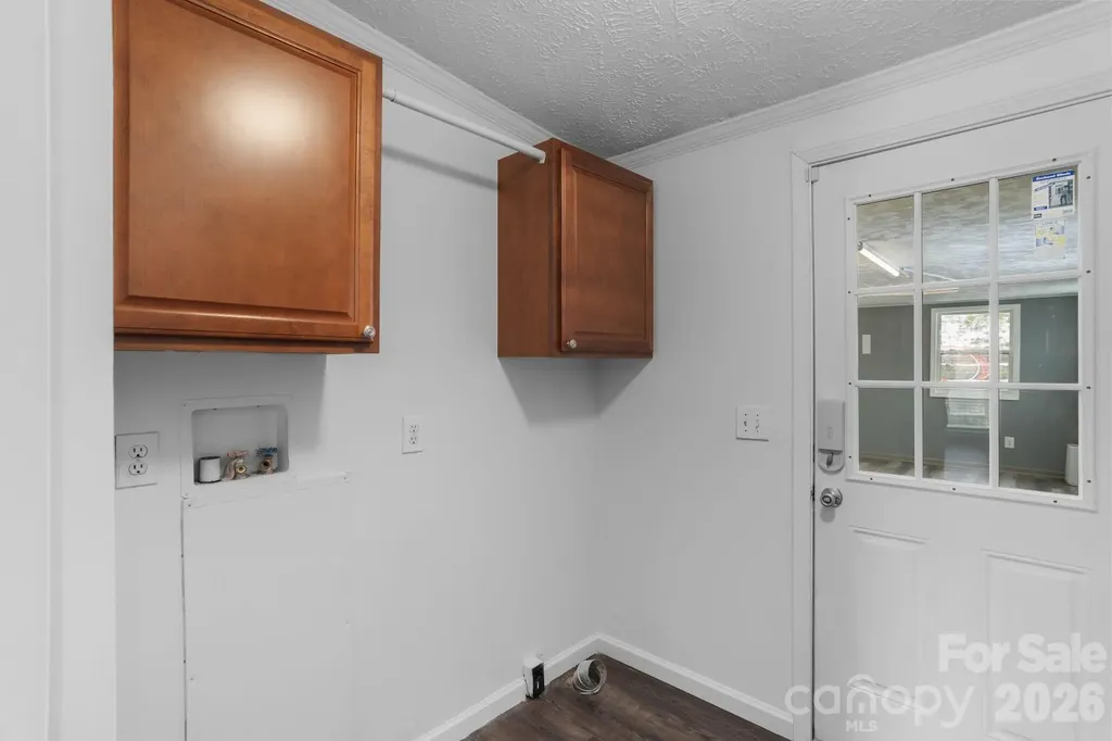 4855 Talley Road Walkertown NC 27051