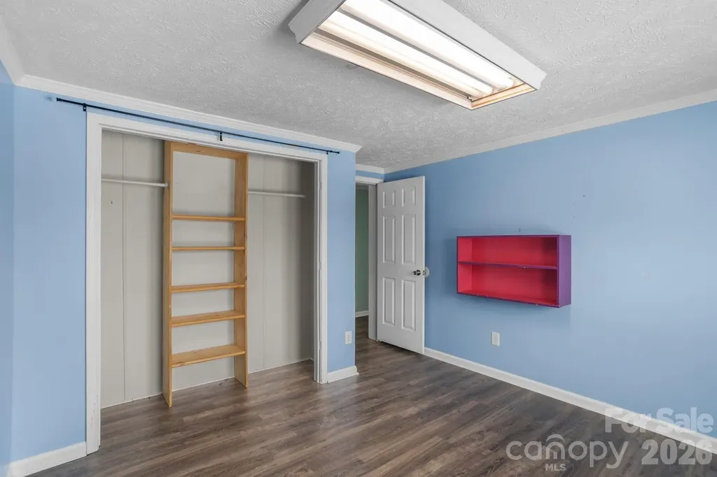 4855 Talley Road Walkertown NC 27051