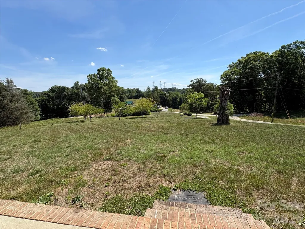 4855 Talley Road Walkertown NC 27051