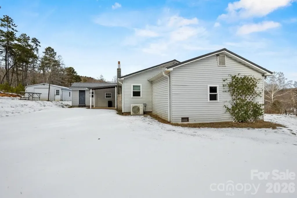4855 Talley Road Walkertown NC 27051