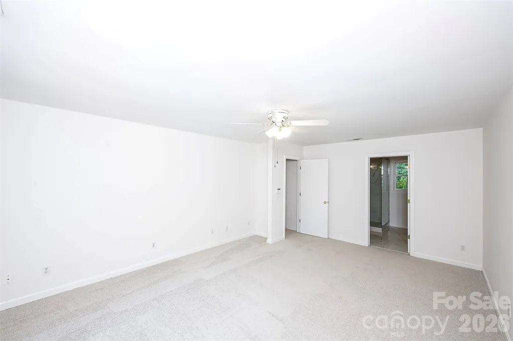 8327 Loma Linda Lane Waxhaw NC 28173