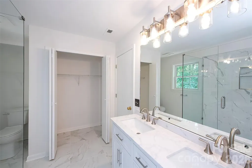8327 Loma Linda Lane Waxhaw NC 28173