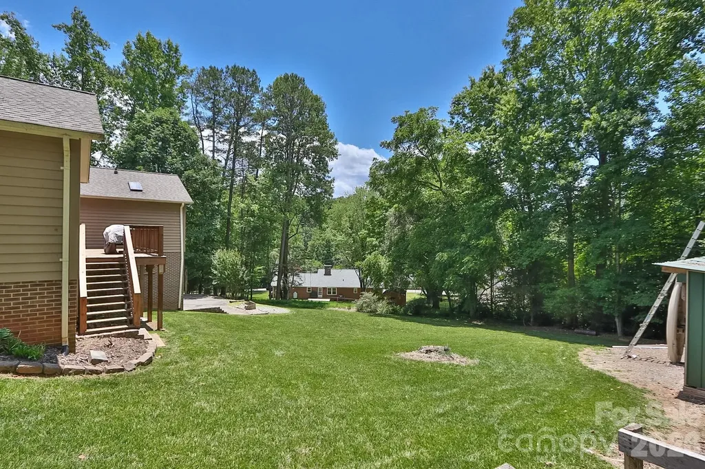 135 Holly Hill Drive Elkin NC 28621