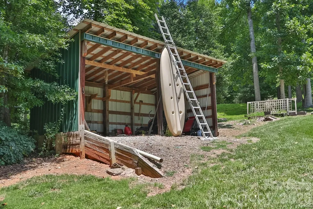 135 Holly Hill Drive Elkin NC 28621