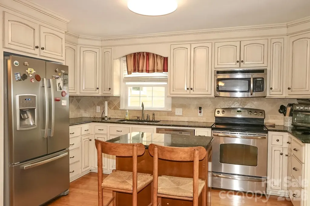 135 Holly Hill Drive Elkin NC 28621