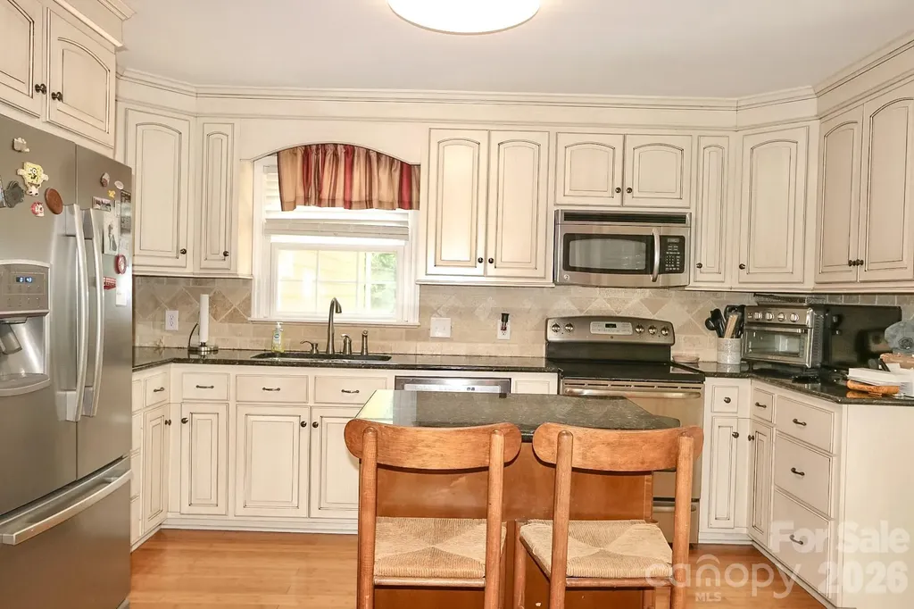 135 Holly Hill Drive Elkin NC 28621