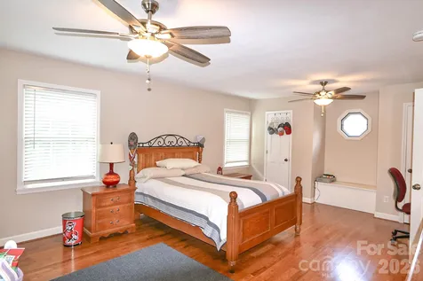 135 Holly Hill Drive Elkin NC 28621