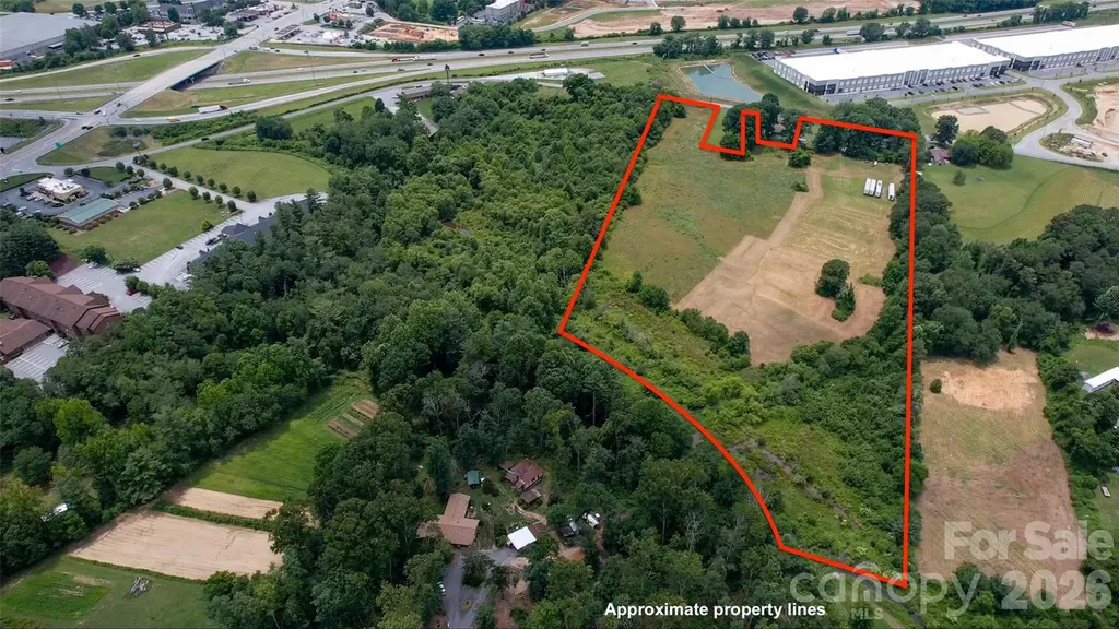 412 Mcmurray Road Flat Rock NC 28731