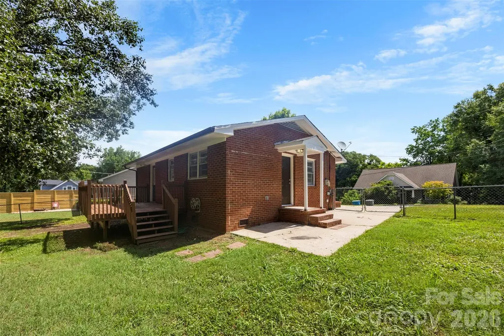 104 Lee Street Belmont NC 28012