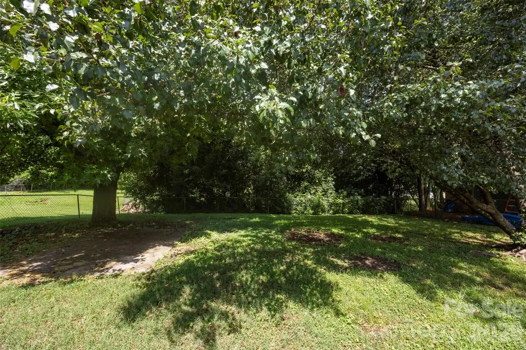 104 Lee Street Belmont NC 28012