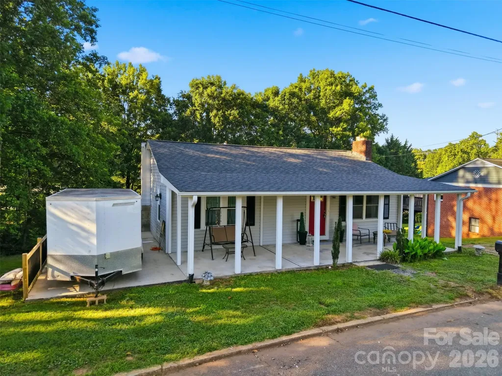 32 W Highland Avenue Granite Falls NC 28630
