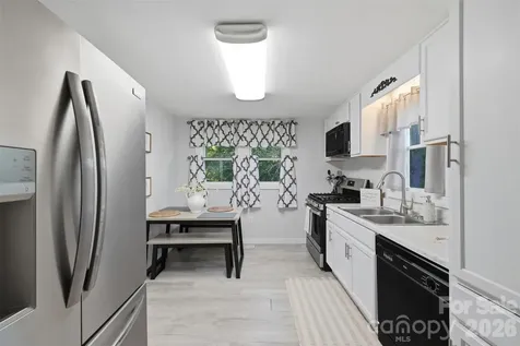 32 W Highland Avenue Granite Falls NC 28630