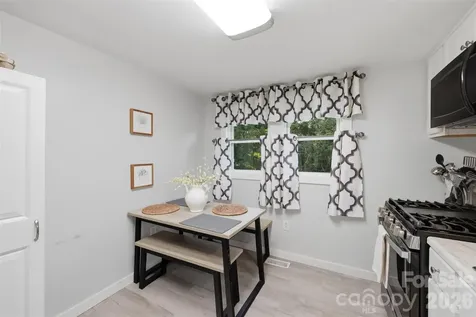 32 W Highland Avenue Granite Falls NC 28630