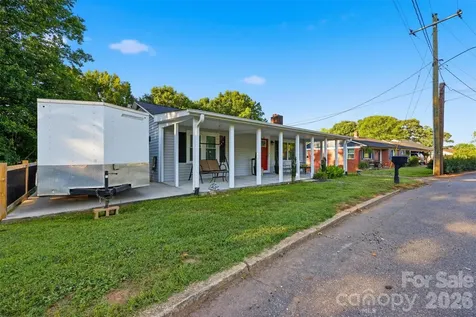 32 W Highland Avenue Granite Falls NC 28630