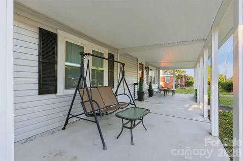 32 W Highland Avenue Granite Falls NC 28630