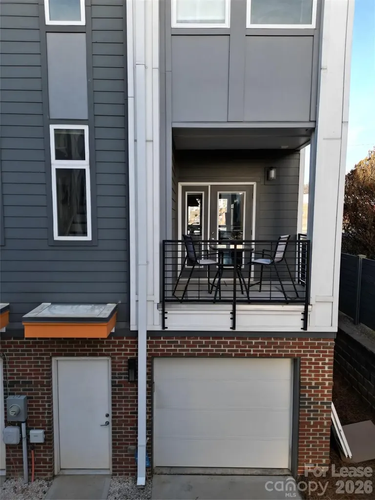 406 Southend Crossing Lane Charlotte NC 28203