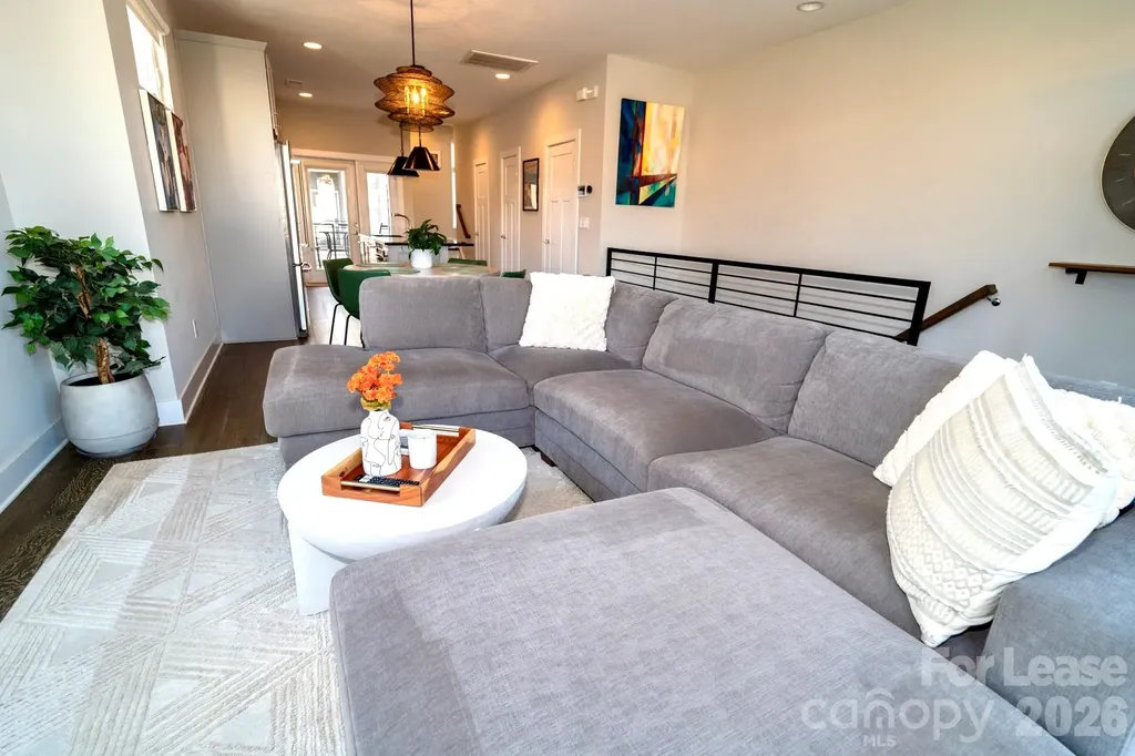 406 Southend Crossing Lane Charlotte NC 28203