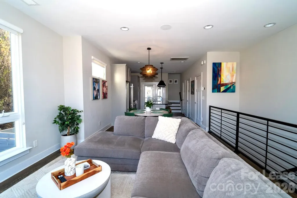 406 Southend Crossing Lane Charlotte NC 28203