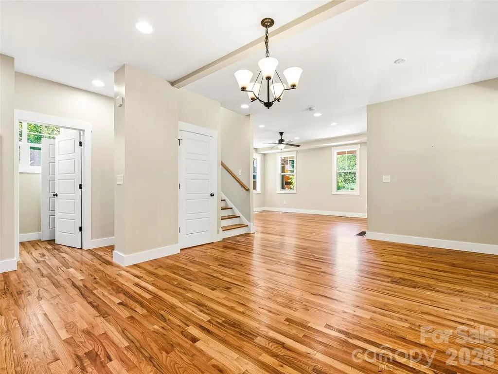 25 Shady Park Lane Asheville NC 28804