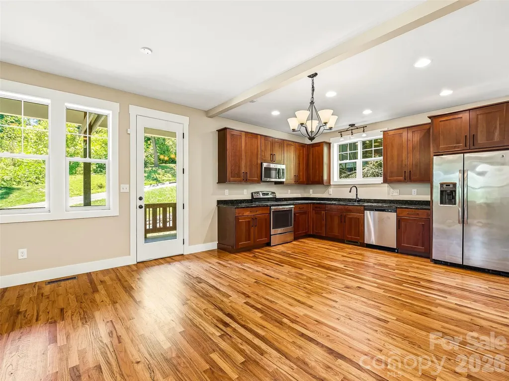 25 Shady Park Lane Asheville NC 28804