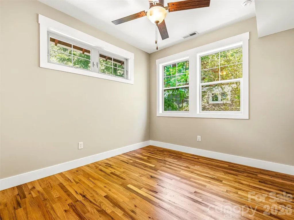 25 Shady Park Lane Asheville NC 28804