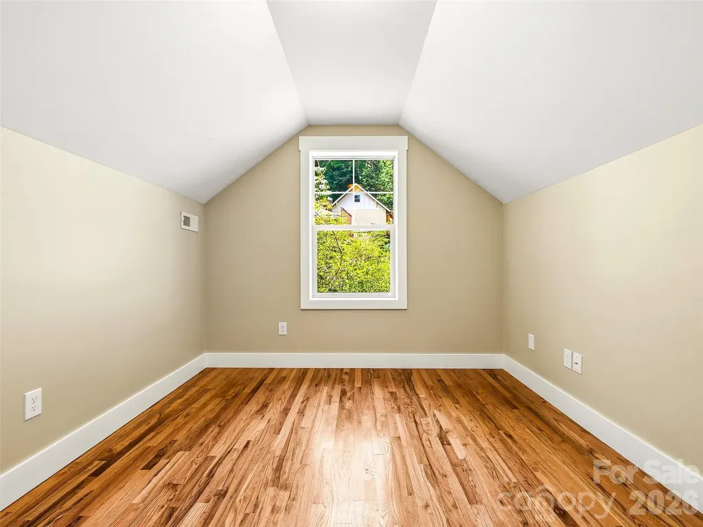 25 Shady Park Lane Asheville NC 28804