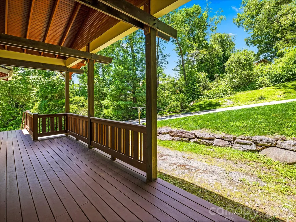 25 Shady Park Lane Asheville NC 28804