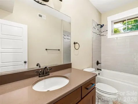 25 Shady Park Lane Asheville NC 28804