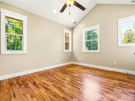 25 Shady Park Lane Asheville NC 28804