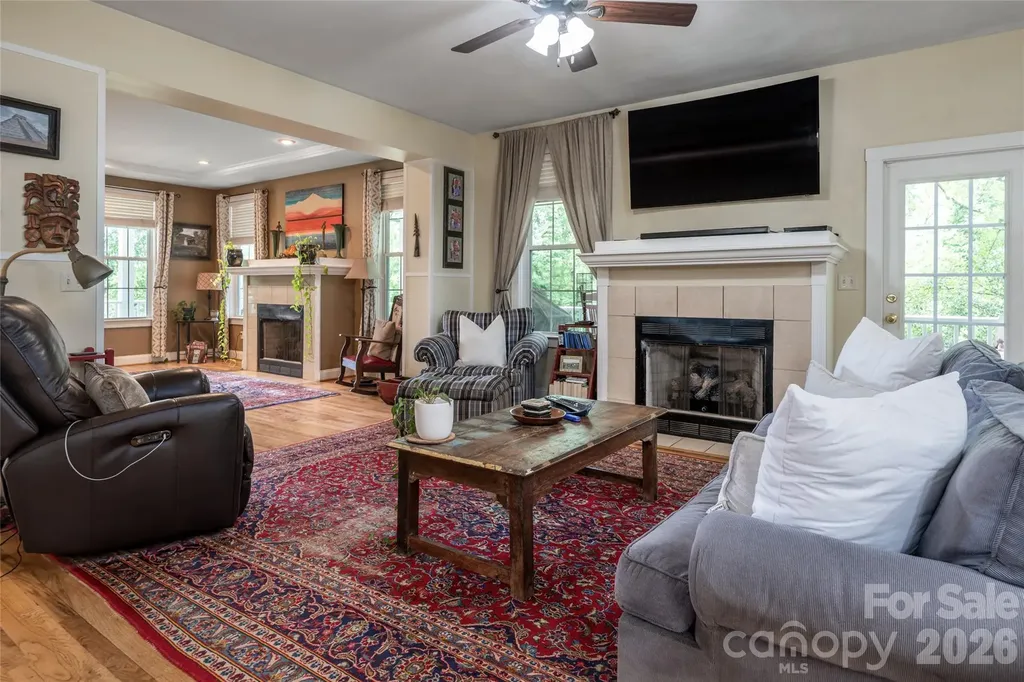 10 Lark Hill Drive Arden NC 28704