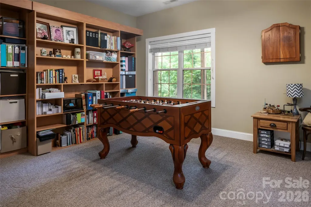 10 Lark Hill Drive Arden NC 28704