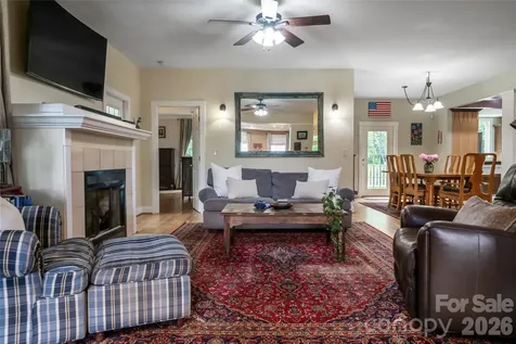 10 Lark Hill Drive Arden NC 28704