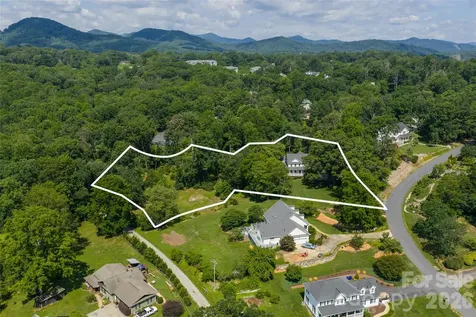 10 Lark Hill Drive Arden NC 28704
