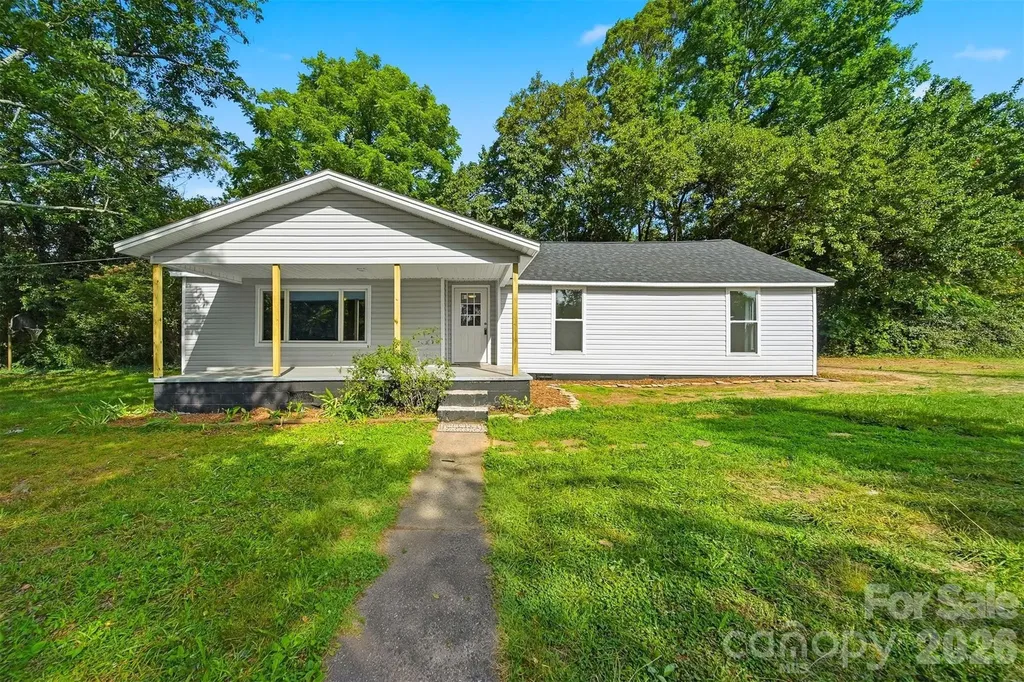 218 33rd Street SW Hickory NC 28602