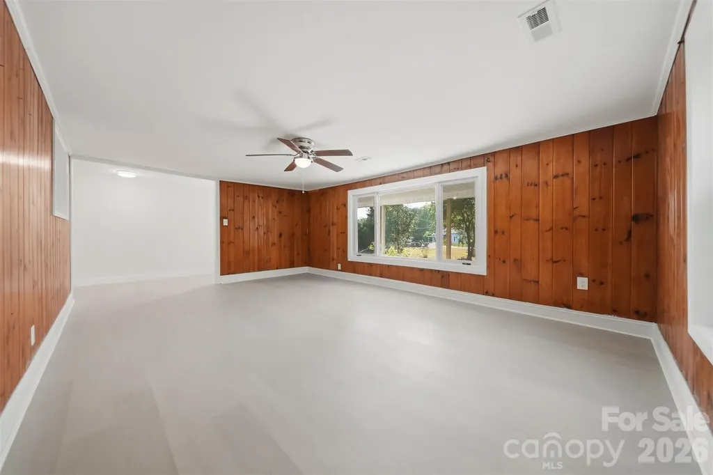 218 33rd Street SW Hickory NC 28602