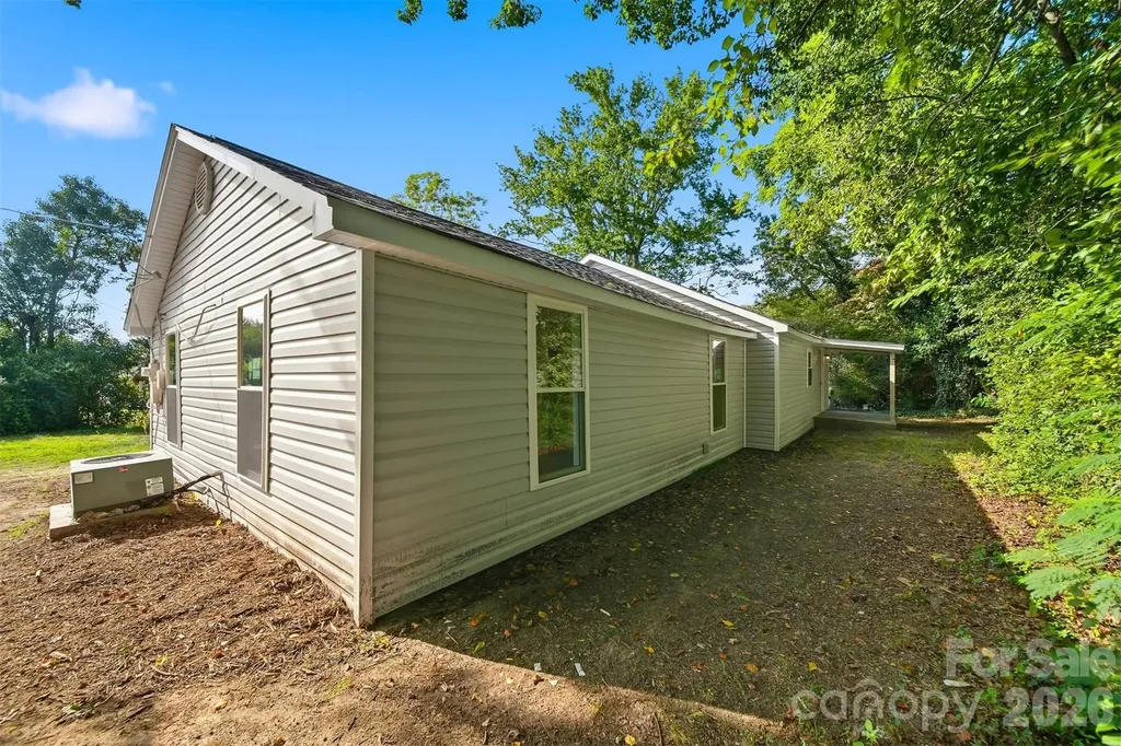 218 33rd Street SW Hickory NC 28602