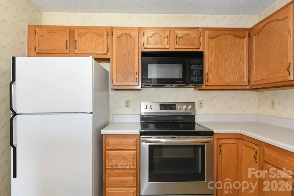 5008 Lawndale Drive Greensboro NC 27455