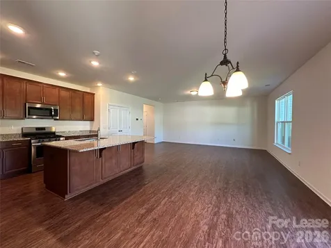 6020 Hampstead Pond Lane Matthews NC 28105