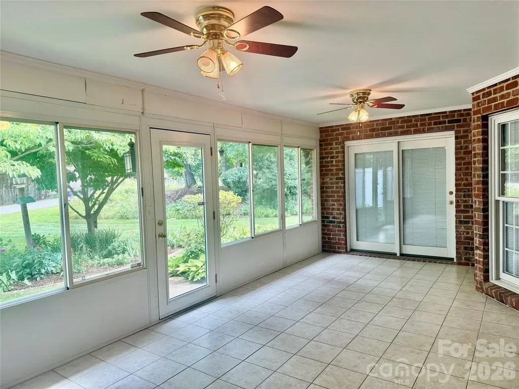 112 Mooreland Drive NE Conover NC 28613