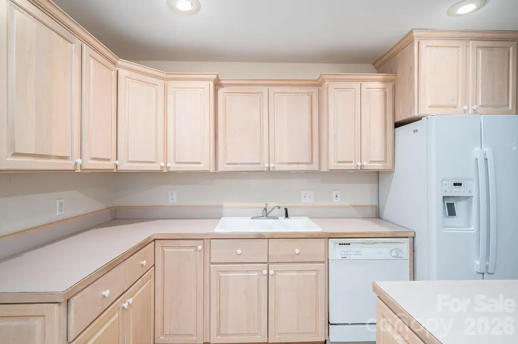 112 Mooreland Drive NE Conover NC 28613
