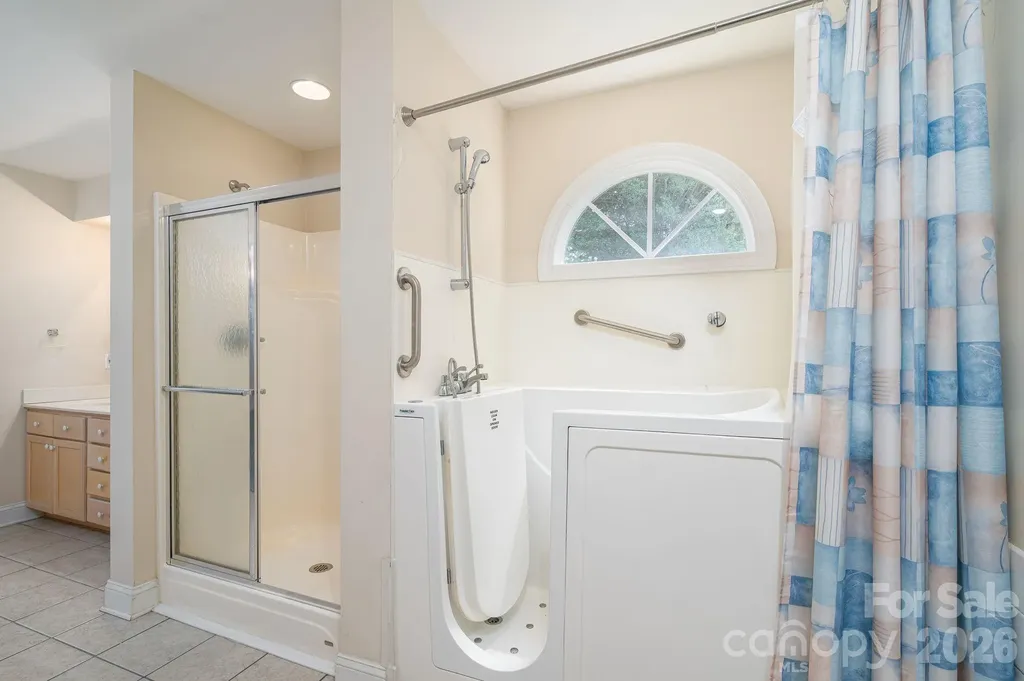 112 Mooreland Drive NE Conover NC 28613