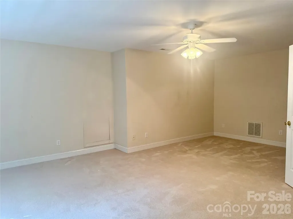 112 Mooreland Drive NE Conover NC 28613
